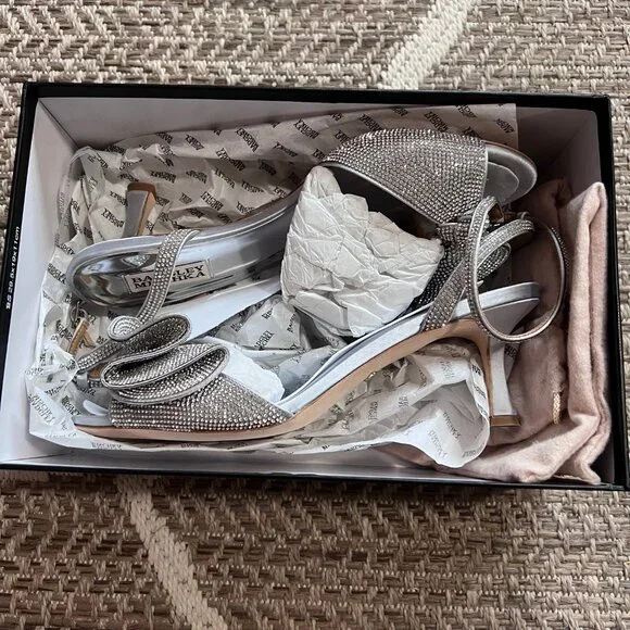 Badgley Mischka Remi Statement Kitten Heel - Picture 6 of 7